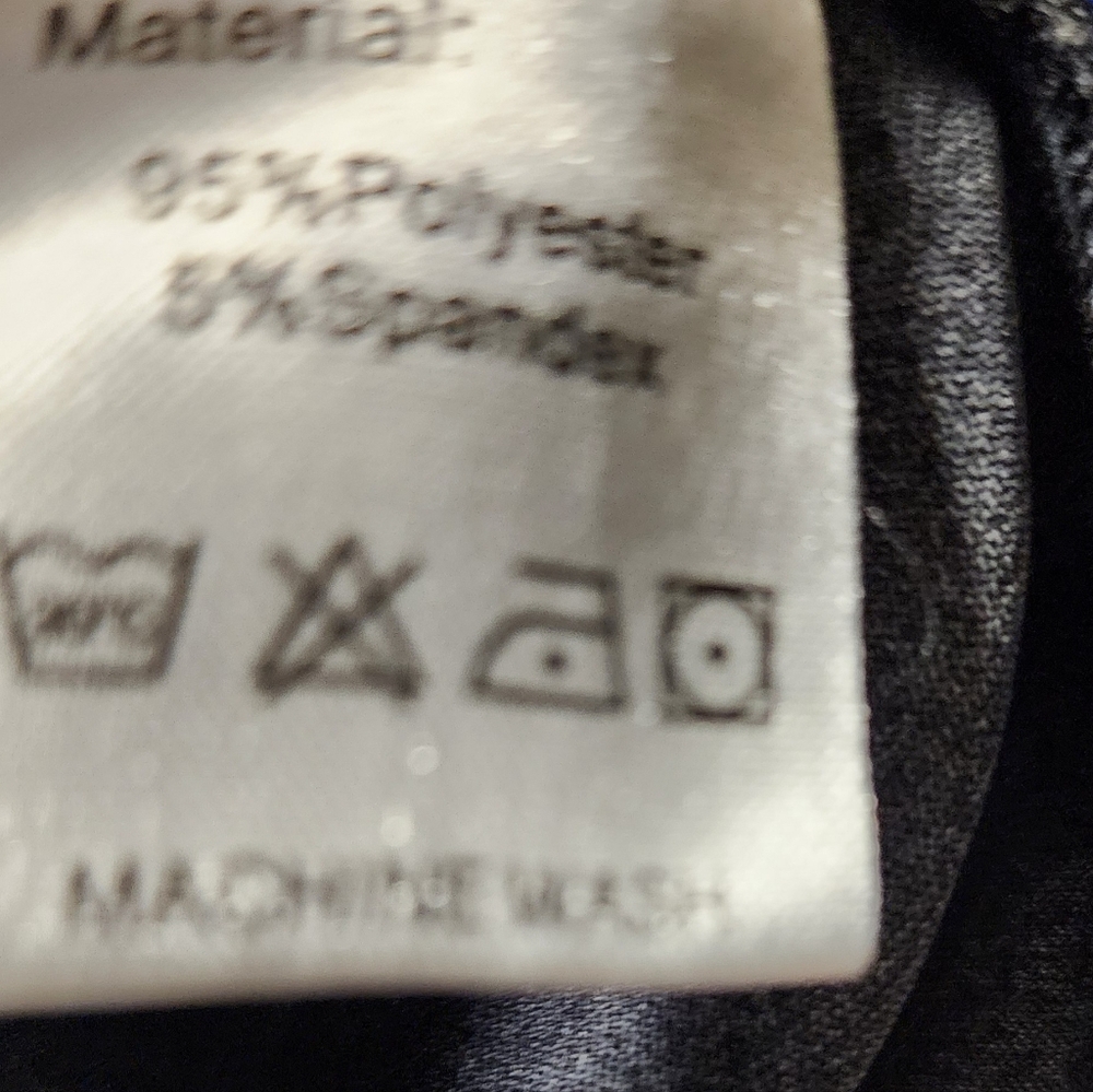 Floral Blue and Black Women's Plus Size 3/4 sleeve Flowy Top - Picture 4 of 5